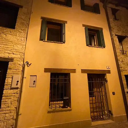 Appartement Modern Ausgestattets Haus In Altstadt Von Marano Lagunare