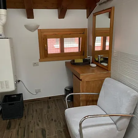 Appartement Modern Ausgestattets Haus In Altstadt Von